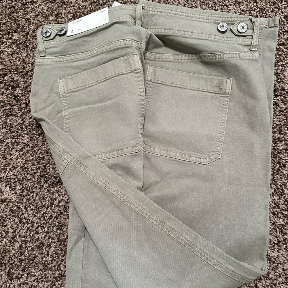 American Eagle Outfitters Women's Wide Leg Pants in Olive - Picture 2 of 5